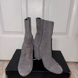 KENDALL & KYLIE ANKLE BOOTS